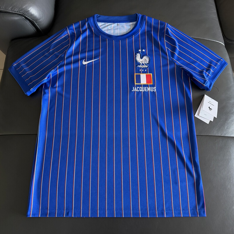 Nike X Jacquemus French National Team 26 World Cup Limited Edition Short Sleeve T-Shirt Nike X Jacquemus French National Team 26 World Cup Limited Edition Short Sleeve T-Shirt