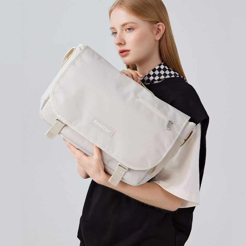 resetter messenger bag large-capacity bag men and women unisex fashion casual student class computer bag sports bag