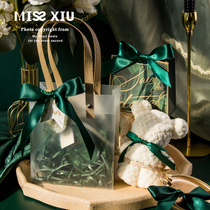 MISSIU wedding love confession] Mori light luxury green wedding with hand gift happy cigarette wedding candy return tote bag