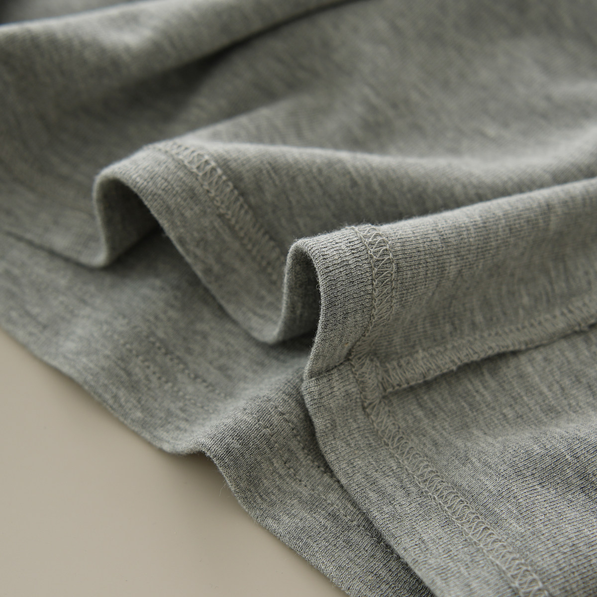 Нежный Мягкий клейкий мисс водолазка пятый из рукава свитер термостатический эластичность твердый теплый короткий рукав шаньдун Интернет магазин 