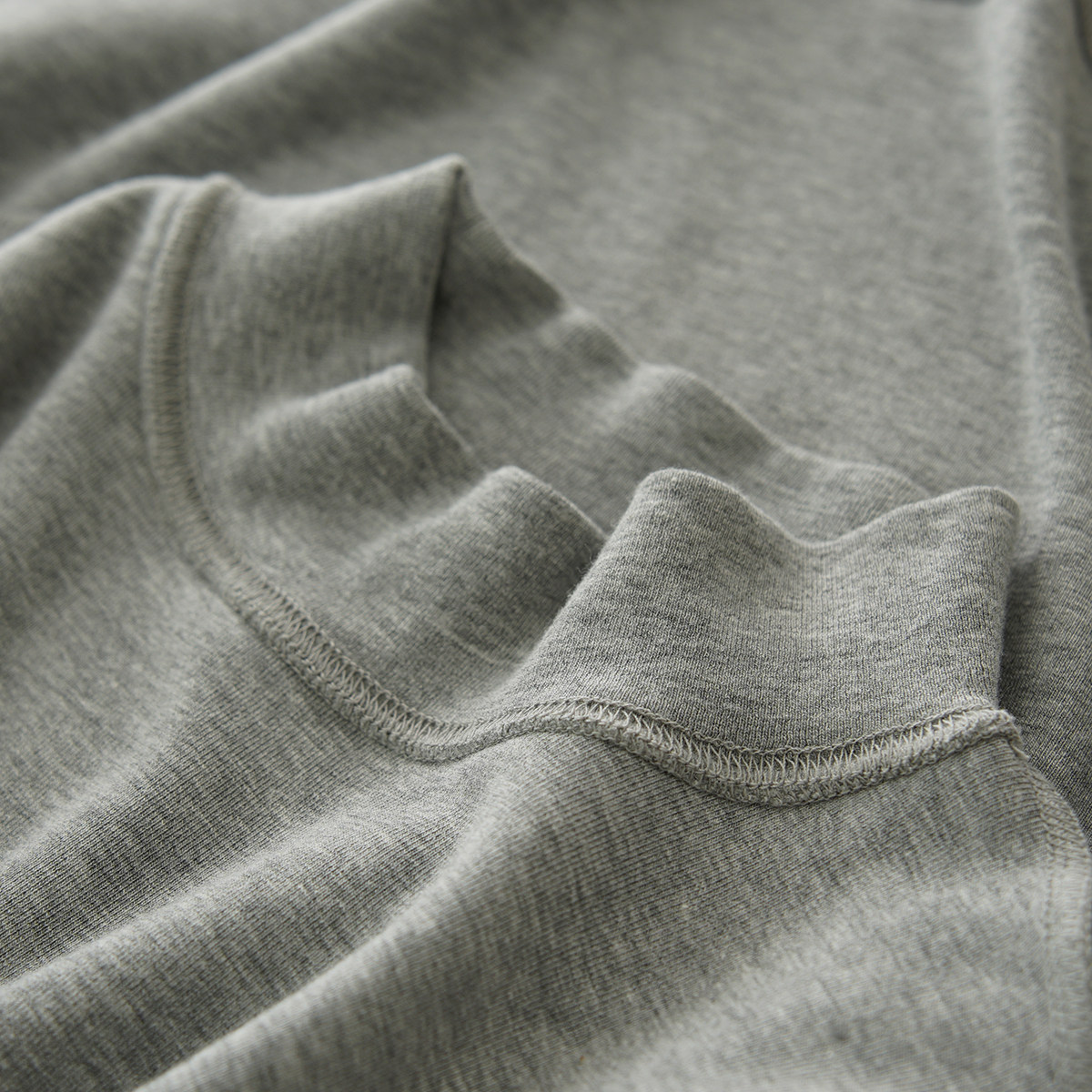 Нежный Мягкий клейкий мисс водолазка пятый из рукава свитер термостатический эластичность твердый теплый короткий рукав шаньдун Интернет магазин 