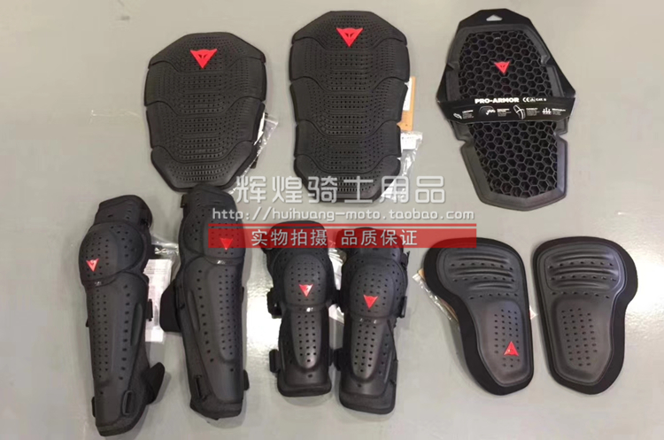 Chính hãng Dainese Dennis Racing Cưỡi Kneepads Elbow Bras Backboard Xe máy Thiết bị bảo vệ - Xe máy Rider thiết bị đai bảo vệ đầu gối