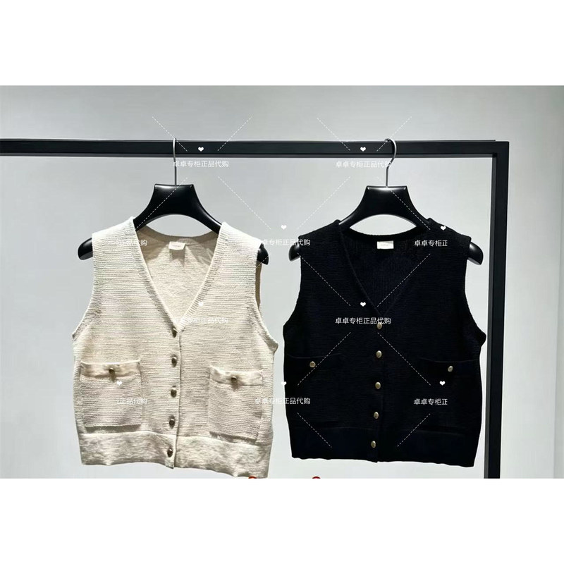 60% off European Brand 2026 New Women's Summer Knitted Jacket, Chanel-Style V-Neck Sleeveless Vest 1My204022F in Stock 60% off European Brand 2026 New Women's Summer Knitted Jacket, Chanel-Style V-Neck Sleeveless Vest 1My204022F in Stock