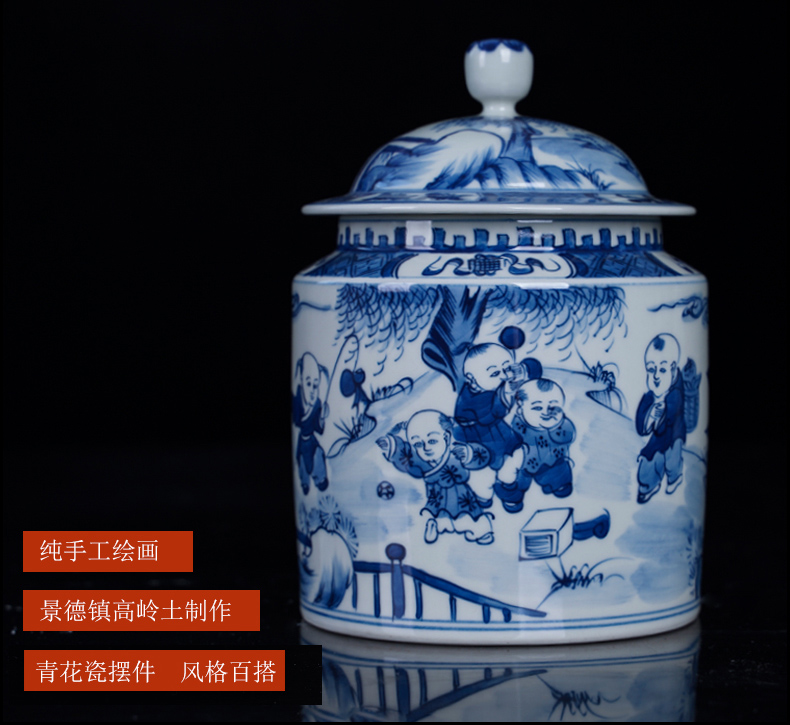 The New Chinese blue and white porcelain of jingdezhen ceramic tong qu caddy fixings general storage tank large place to live in the living room