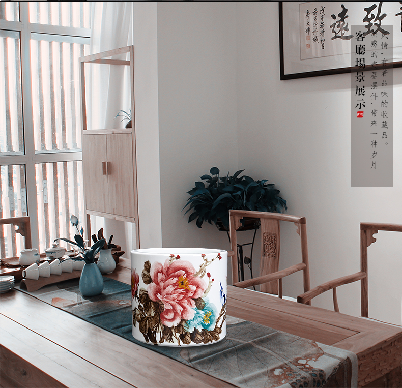 Jingdezhen ceramic I and contracted hand - made figure of riches and brush pot porcelain furnishings decorative furnishing articles sitting room study