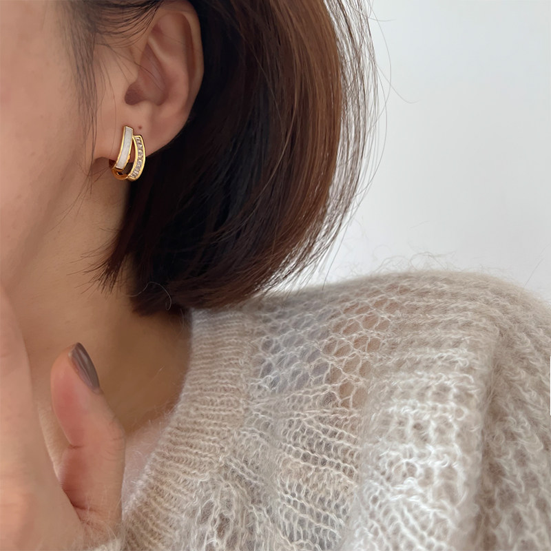 YIMIJEWEL temperament Korean mosquito coil ear clip female no ear hole commuting exquisite earrings 925 silver needle spring new