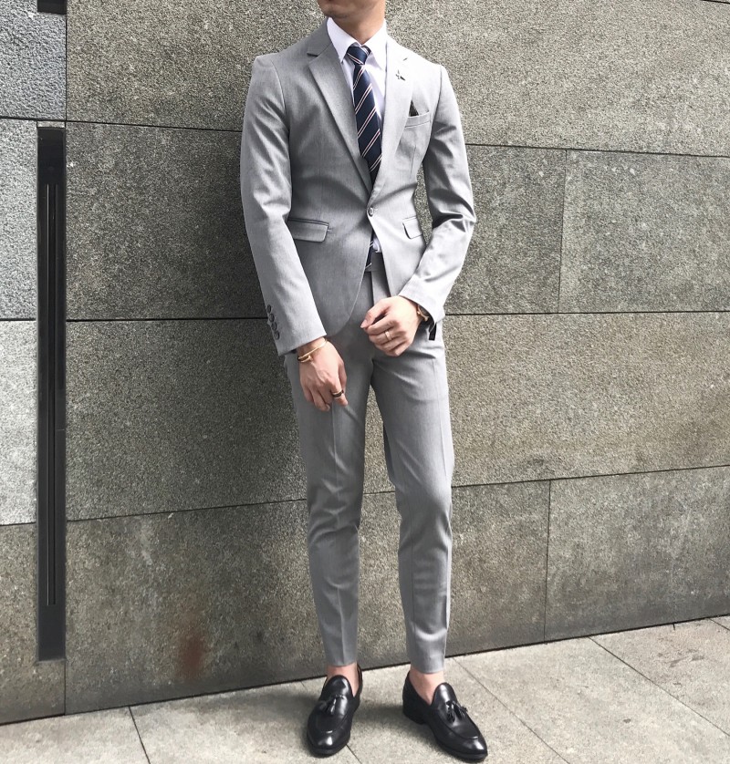 2018 Hàn Quốc mùa thu đơn giản và rõ ràng tự tu luyện một nút nhỏ phù hợp với bộ đồ thời trang nam vest nam cá tính