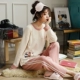 Đồ ngủ nữ mùa xuân và mùa thu cotton dài tay mùa thu phù hợp với phim hoạt hình cô gái sinh viên cổ tròn ngọt ngào dễ thương dịch vụ nhà mùa thu đồ bộ quần ống rộng mặc nhà
