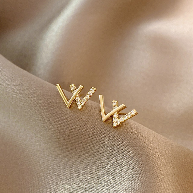 w letter zircon earrings 2022 new trendy Korean temperament net celebrity personality design earrings earrings women