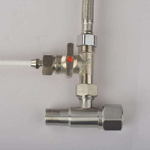 Полное живое соединение с медью Трехэтажное шариковое клапан сесамеров в одном из двух из трех туалетных суставов водопроводной трубы с выключателем 4 -точечного водопровода