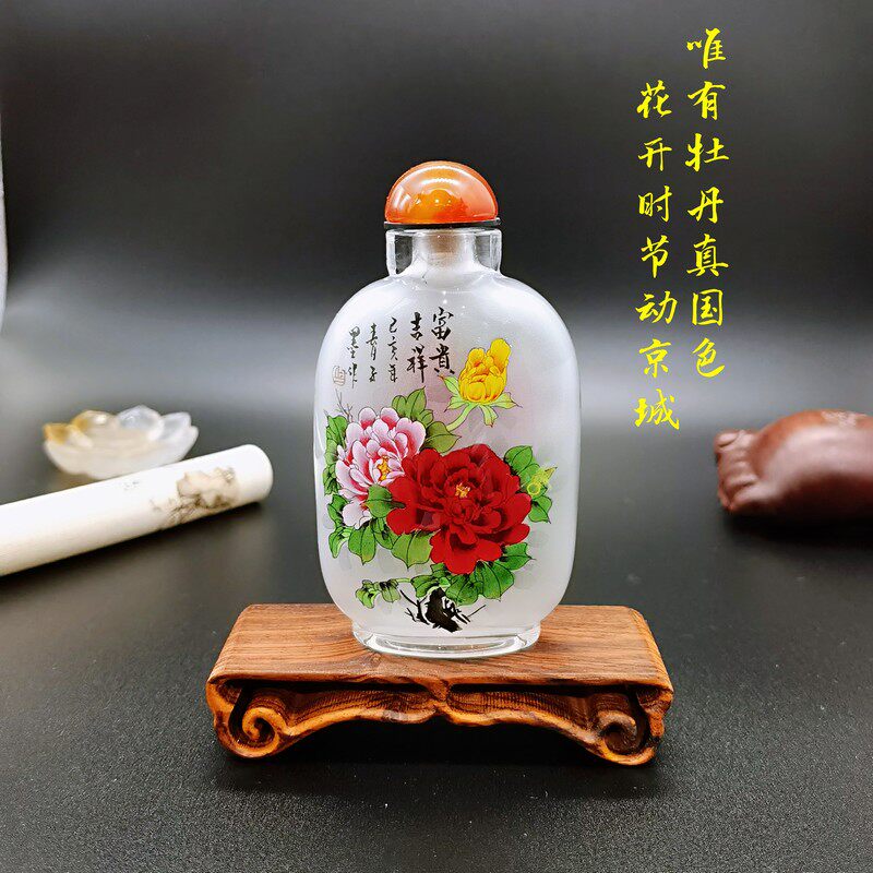 内画鼻烟壶：指尖上的非遗艺术，传承千年的中国风--淘宝好物网