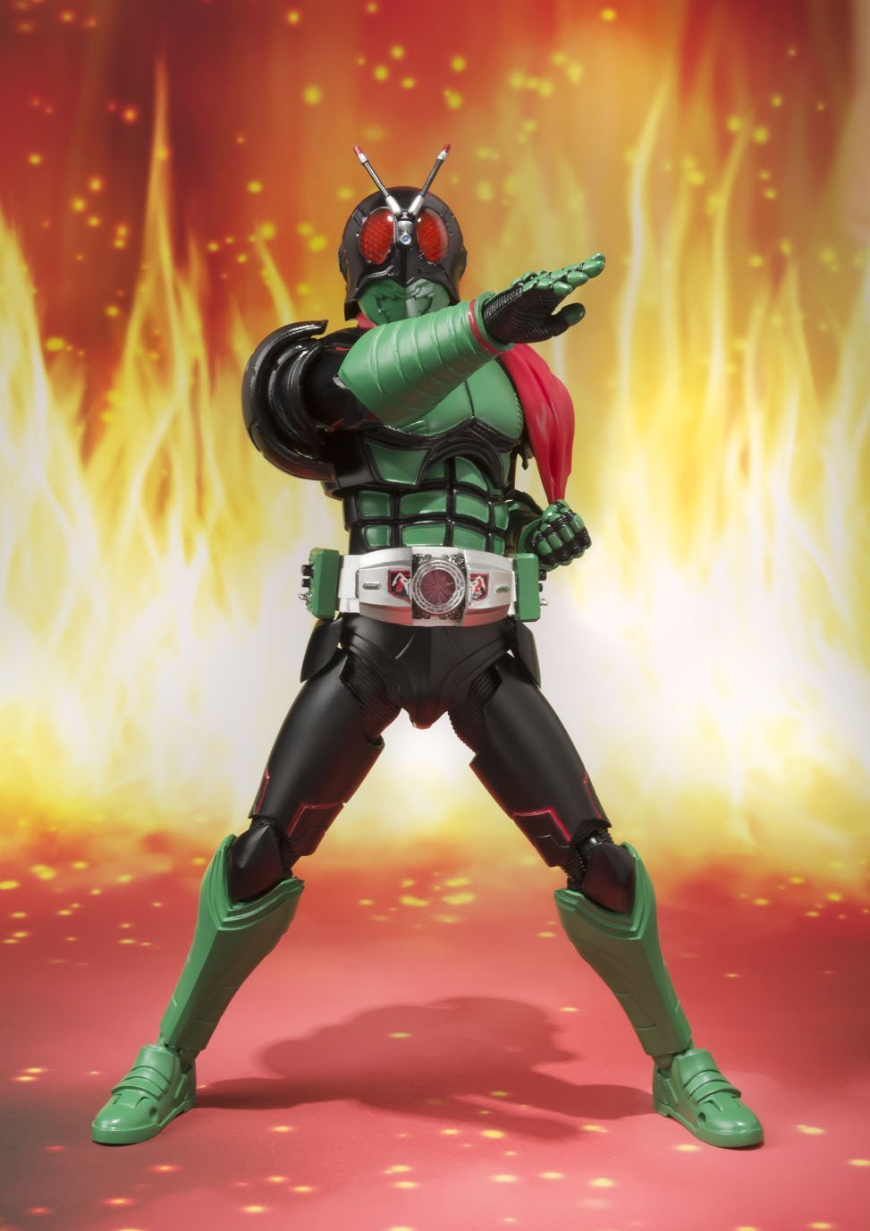 Bandai S.H.Figuarts Kamen Rider Phiên bản đầu tay Phiên bản tiếng Nhật - Capsule Đồ chơi / Búp bê / BJD / Đồ chơi binh sĩ 	mua mô hình nhân vật hoạt hình
