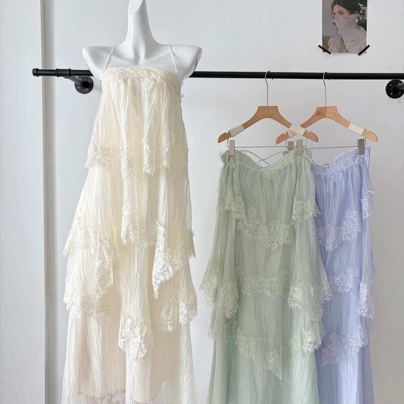 M.Y Original Design Light Trace French Style Lace Strap Dress for Women, Gentle Style Vacation Slimming Layered Dress
