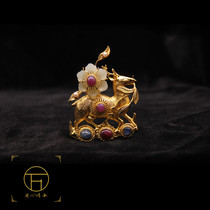 Ming Dynasty headdress Ming Dynasty Han clothing jewelry Di bun pick card distraction gold and silver white cloud gem inlay ancient method carved jewelry