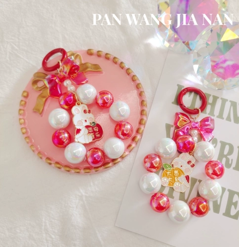 Красный кролик с бантиком, брелок