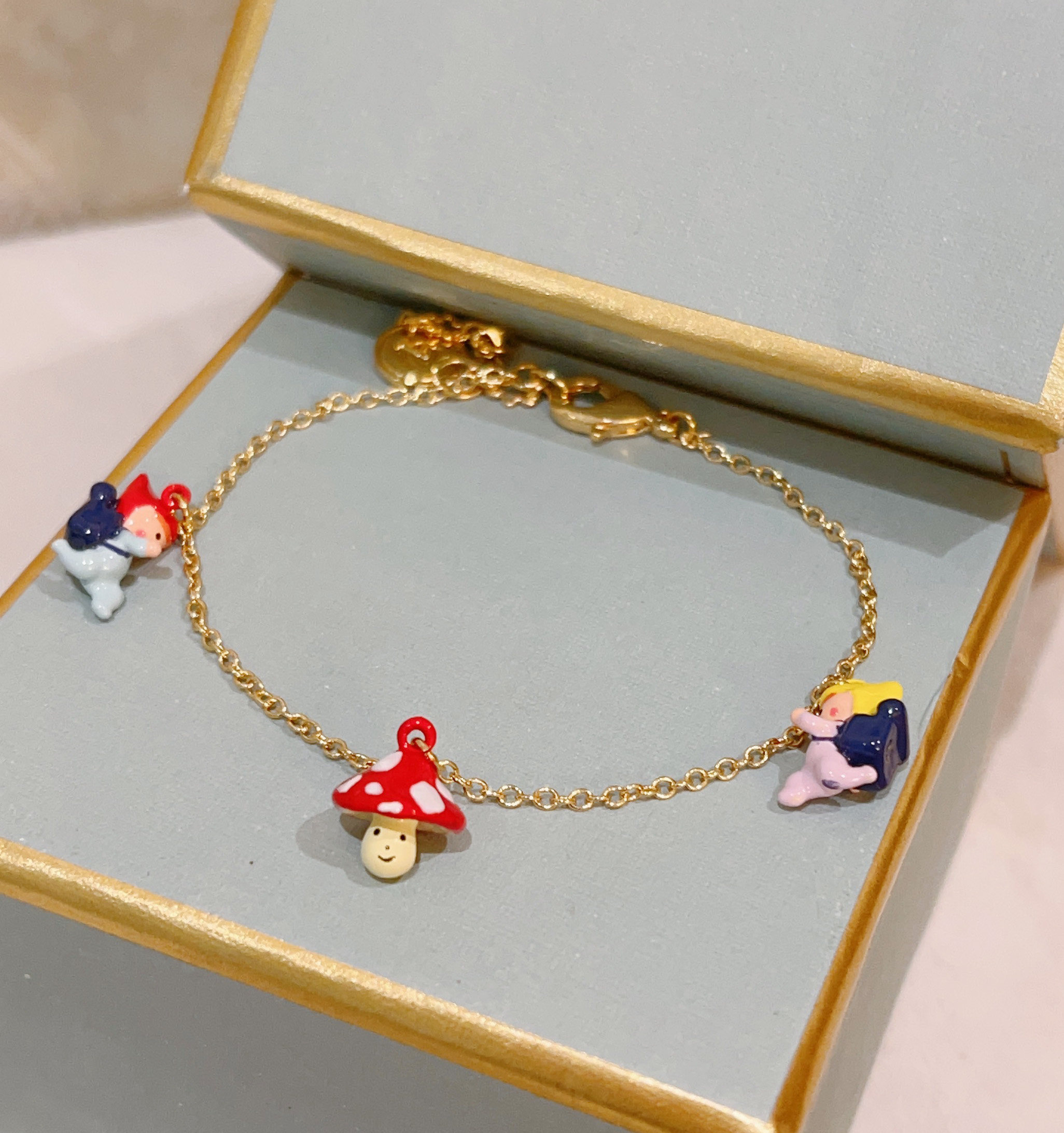 French les nereides N2 dwarfs cartoon small baby backpack red mushrooms cute bracelet-Taobao