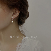 Korean advanced design sense natural pearl earrings female long temperament retro Port wind earrings fresh
