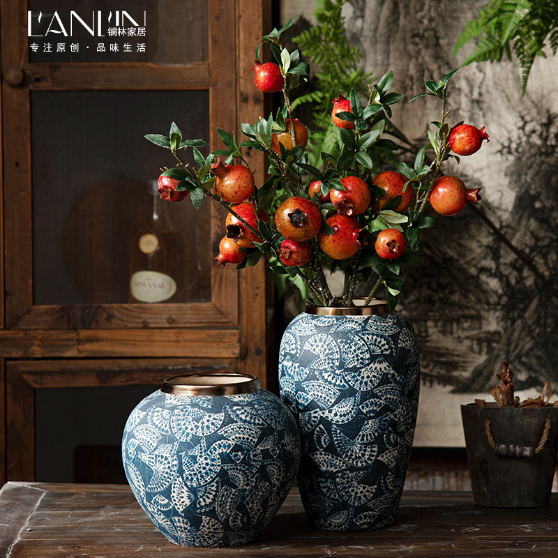 Mesa of jingdezhen Chinese blue and white porcelain vase mouths flower arrangement table ware TV ark, dried flower adornment furnishing articles