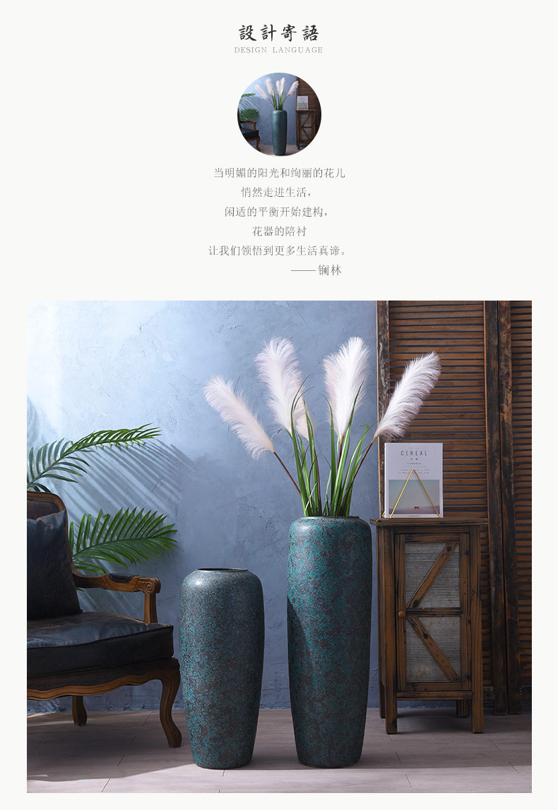 Restoring ancient ways of large ceramic vase do old furnishing articles dried flower arranging flowers sitting room adornment hotel courtyard coarse some ceramic pot