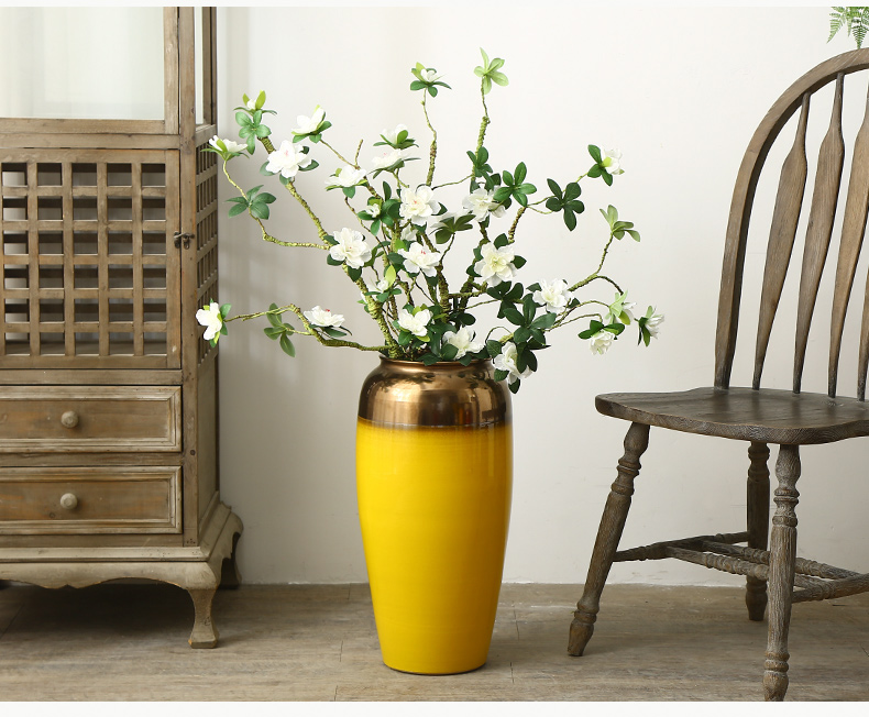 The modern super - sized sitting room adornment is placed The ground dried flower vase planting flowers, jingdezhen ceramics