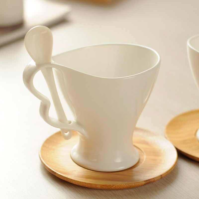 Send cups of creative cup suit European ceramic cup coffee cup suit milk coffee cup of milk tea cup