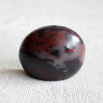 Antiques miscellaneous artifacts strange stones ten products natural chicken blood red mountain sailors handle ornaments direct sales popular hot sellers