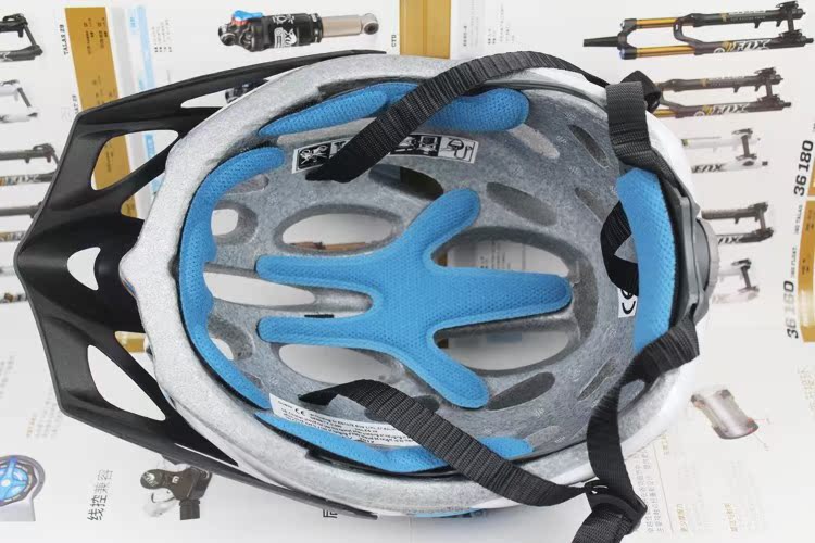 Casque cycliste - Ref 2248292 Image 28