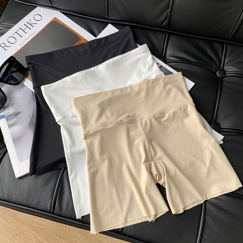 3% comfortable summer cool and cool ice silk closets close-fitting naked feeling anti-light inside lap pants safety underpants