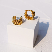 High color-preserving gold-plated niche design simple fashion hollow personality woven earrings temperament circle Net red earrings