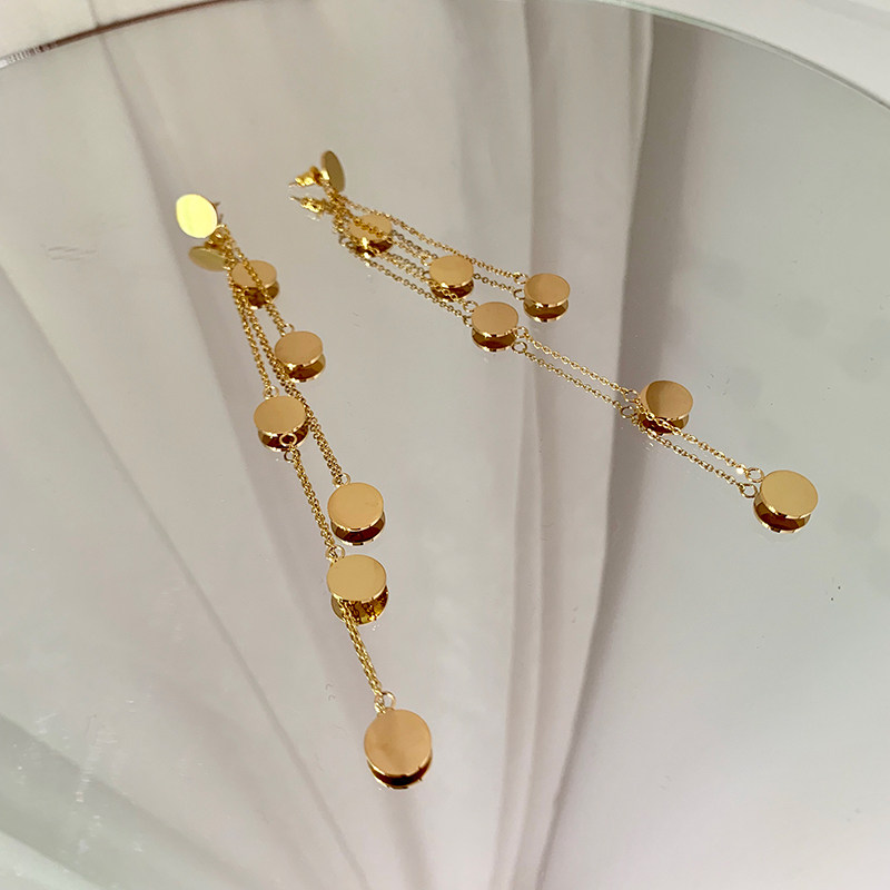 PANDANA metal round long sequil stream Su earrings temperament simple European and American personality design