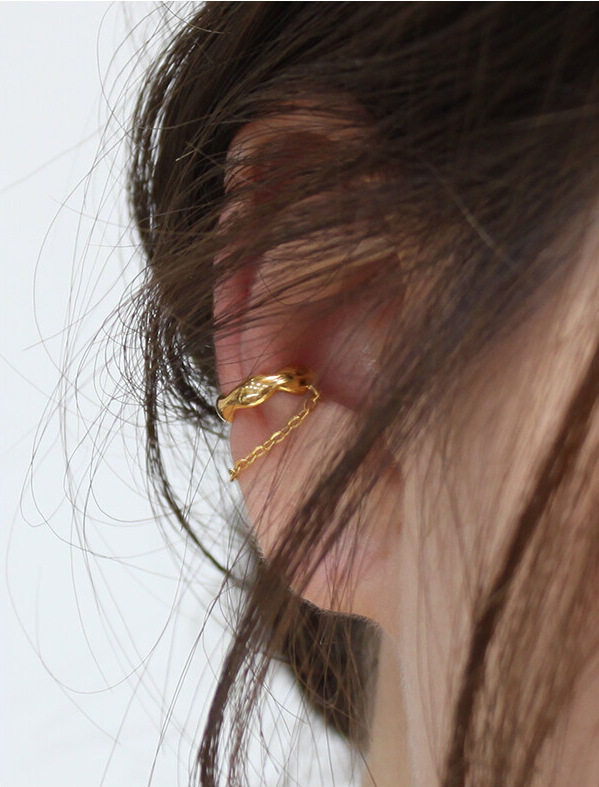 It doesn't hurt that it doesn't feel like a small crowd personality minimalist ear clip earring female double layer streaming suear collarbone clip without ear-ear trim