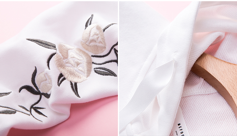 Sweatshirt femme MEFOUND    en Coton - Ref 3216871 Image 28