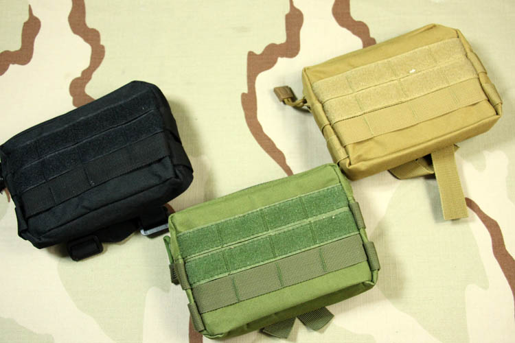 No. 7 Material Army fans Foreign Portability Bags can be matched with vests or waist seal three-color pup