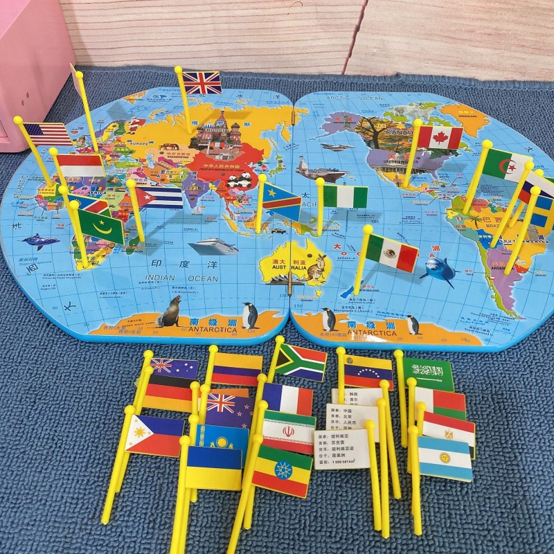 Children's world map inserts the national flag puzzle wooden early to teach Chinese geo-baby enlightenment 456-year-old puzzle toy