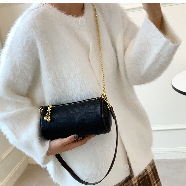 Fashion Retro Solid Color Shoulder Cylindrical Bags Wholesale Nihaojewelry display picture 8