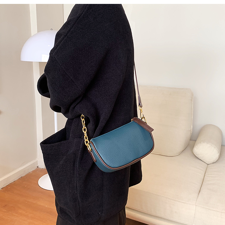 Retro Simple Contrast Color Messenger Small Square Bag Wholesale Nihaojewelry display picture 18