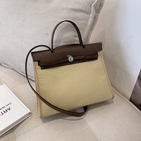 Коричневый с цветом хаки