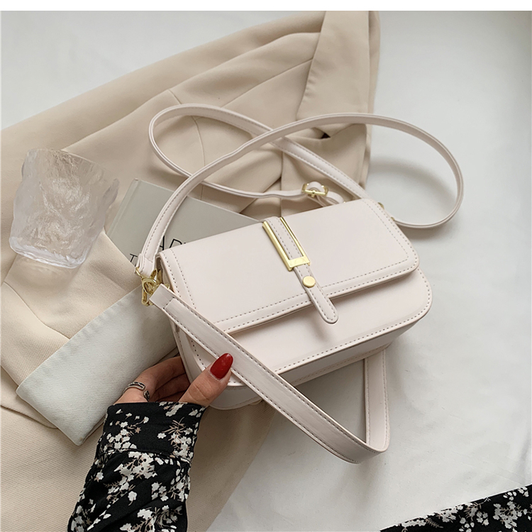 Nihaojewelry Vente En Gros Mode Couleur Unie Simple Épaule Aisselle Petit Sac Carré display picture 4