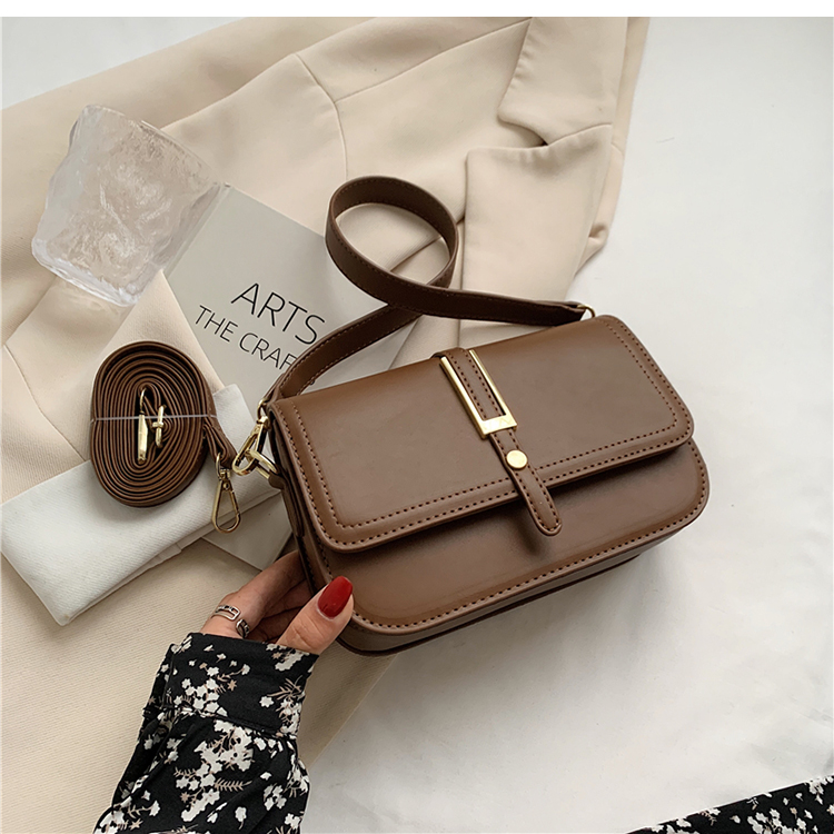 Nihaojewelry Wholesale Fashion Solid Color Single Shoulder Armpit Small Square Bag display picture 2