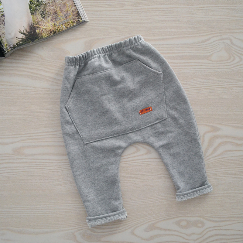 Quần bé trai mùa hè 2018 mới cotton màu xám lỏng quần legging rộng mông lớn quần bé harem - Quần quần áo trẻ em xuất khẩu
