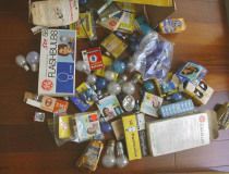 Multiple single-use flashes