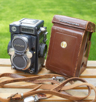 Yashica 44 LM small double reverse