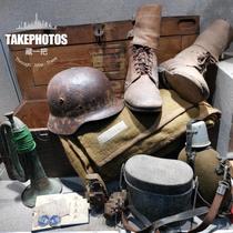 Red Collection of Anti-Japanese War Revolutionary Old Objects National Army German Armorer Equipment A Set of Original Products with Fidelity Suitable for Patriotic Education