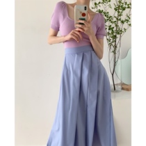 ICTS is a refreshing color beige blue and purple fashion sense irregular oblique pleated high waist skirt