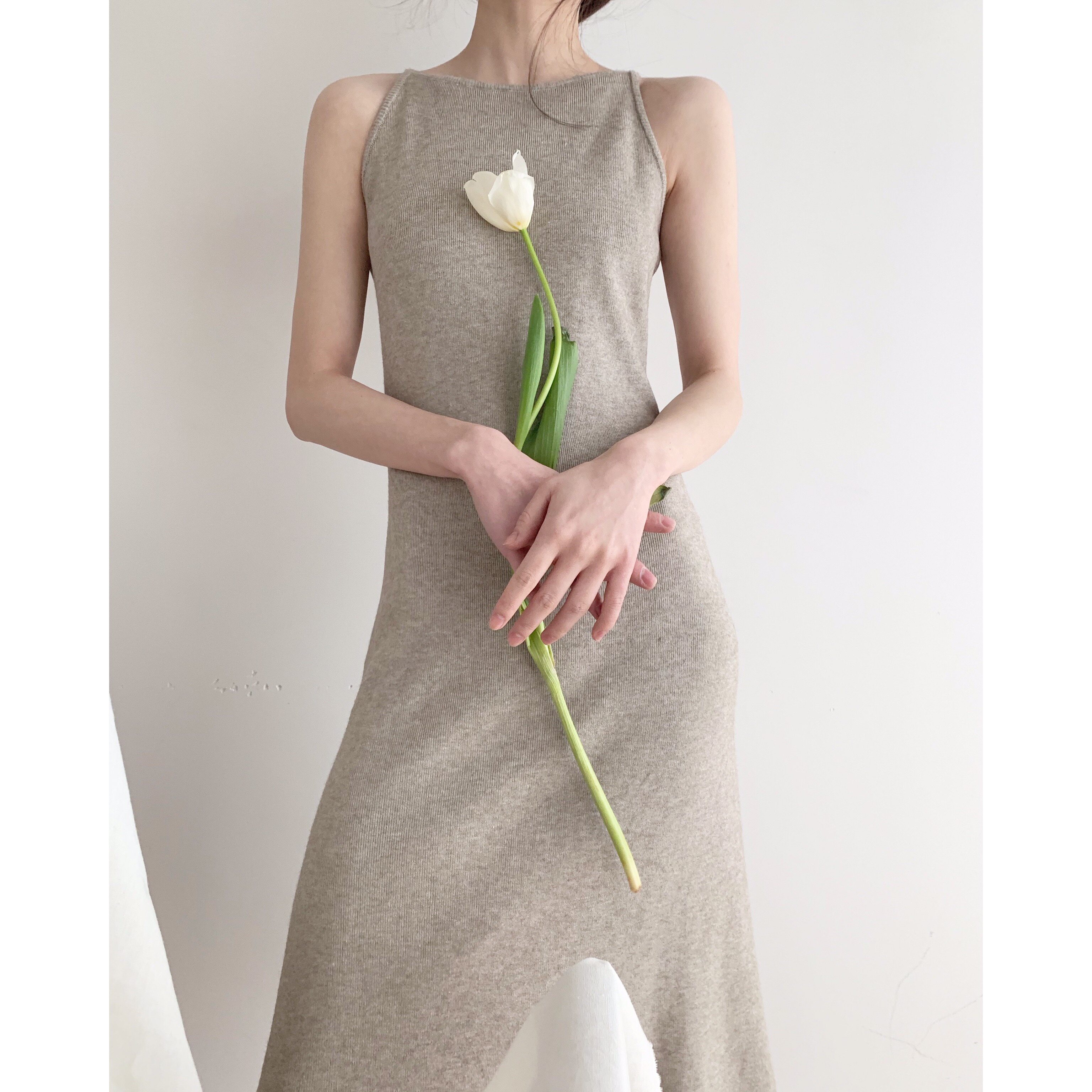 ICTS Moisturizing Fine Silent Workout of Shoulder Base Series 100 Hitch Straight Cylinder Long Skirt Knit Harness Foreign Dress