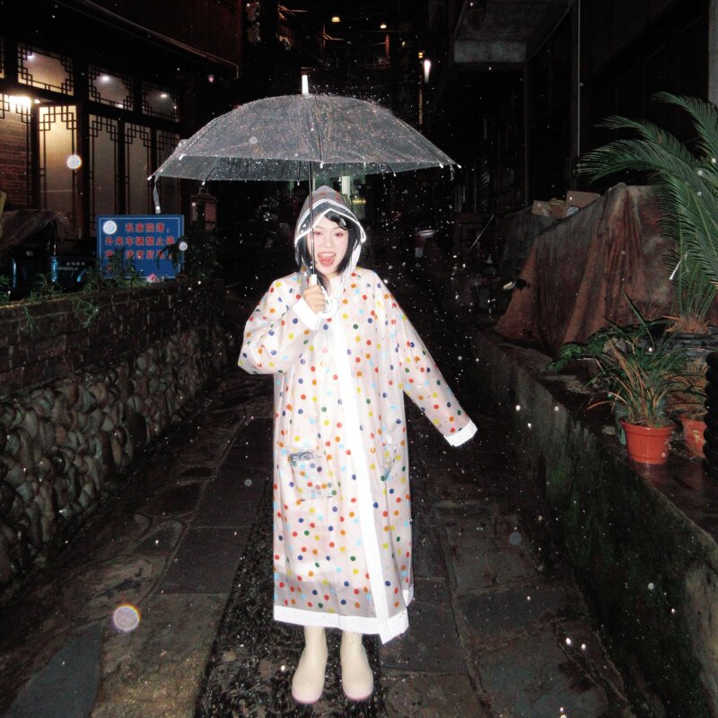 Colorful Polka Dot Raincoat and Poncho, Long Style, Full-Body, Super Thick, Rainproof, for Girls, Suitable for Outdoor Concerts and Music Festivals Colorful Polka Dot Raincoat and Poncho, Long Style, Full-Body, Super Thick, Rainproof, for Girls, Suitable for Outdoor Concerts and Music Festivals