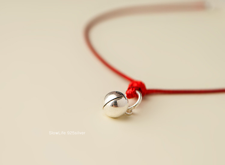 Cuộc sống chậm chạp vòng chân bạc 925 sterling của phụ nữ ban đầu làm bằng tay âm thanh vận chuyển dây đỏ năm nay với khóa bạc 925 lắc chân nữ 10k