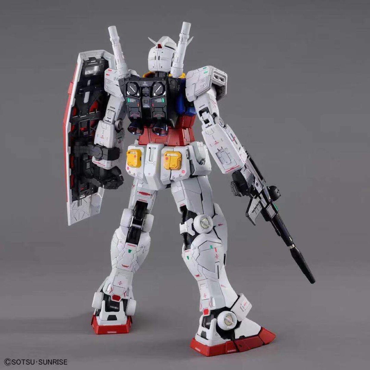 现货来袭！万代PG 1/60 PGU 元祖高达 RX78-2 PG元祖2.0，拼装爱好者的终极梦想！-高达模型专区-淘宝好物网