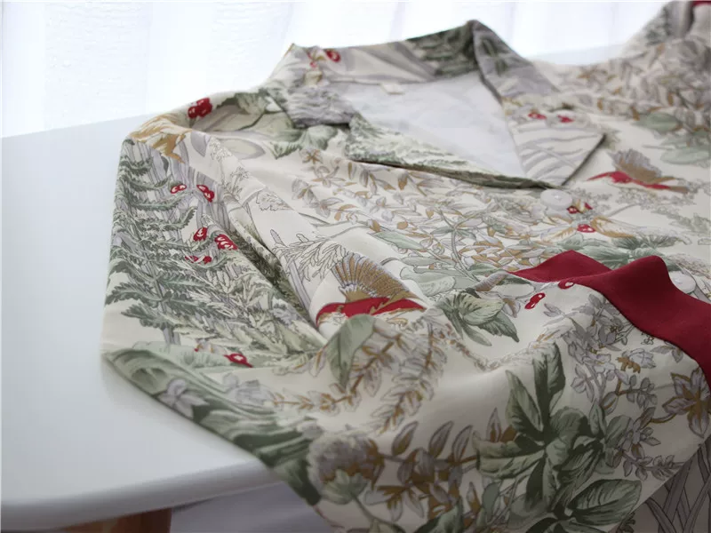 Red long-sleeve, thin summer pijama, print