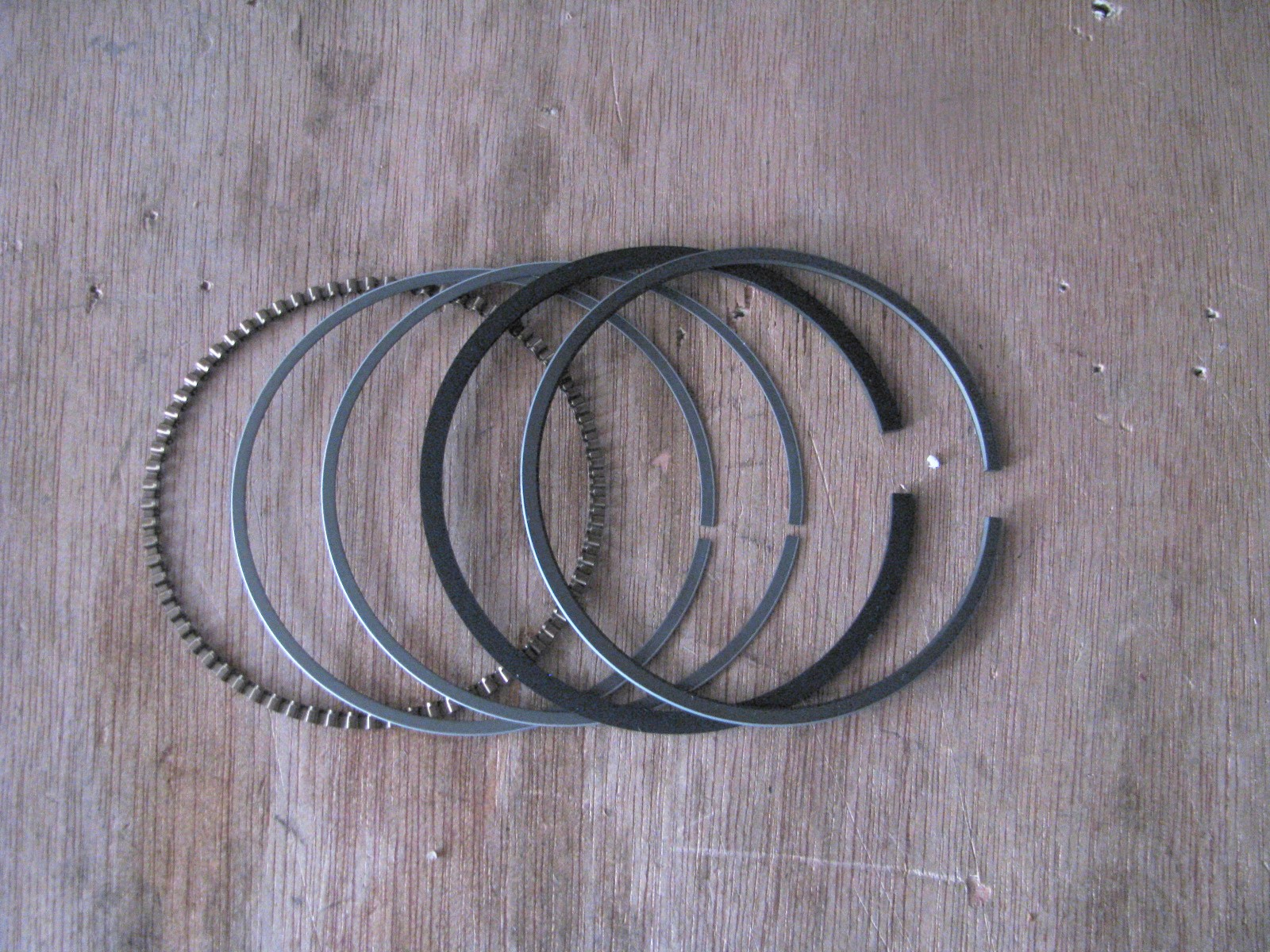 Qingqi Mastiff QM200GY Police Car QM200J-2L Ranger QM200-3X Piston Ring (Set)